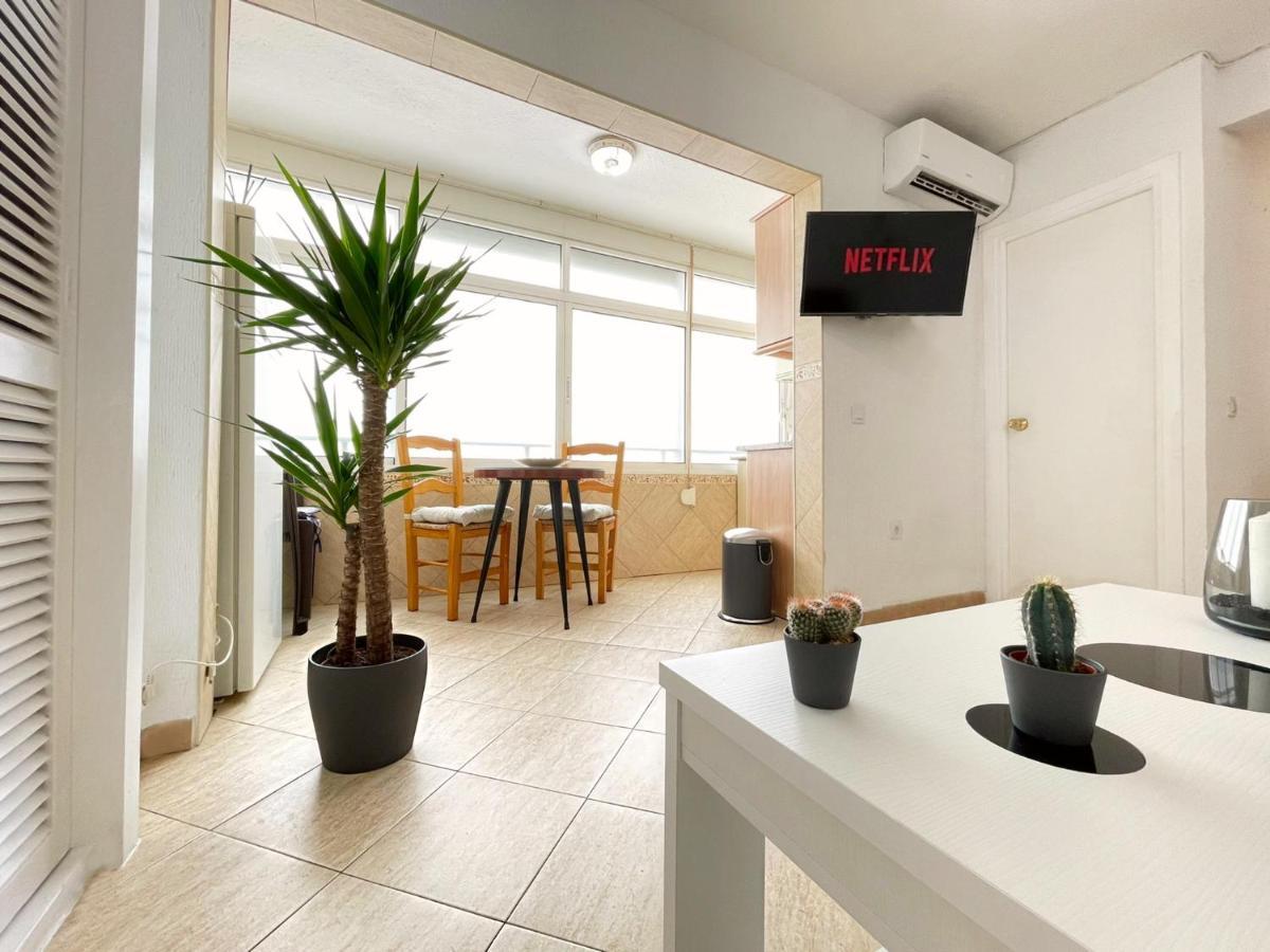 Urban&Vacay! Suite - Torremolinos City Centre Extérieur photo